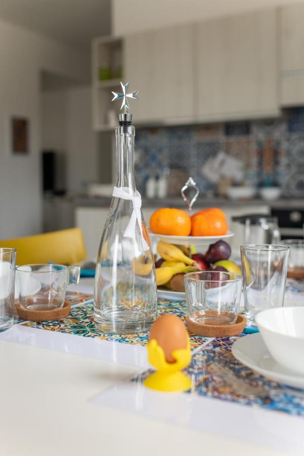 Sliema, Villa Savoia Luxury Apartment For 5 Guests Gzira Extérieur photo