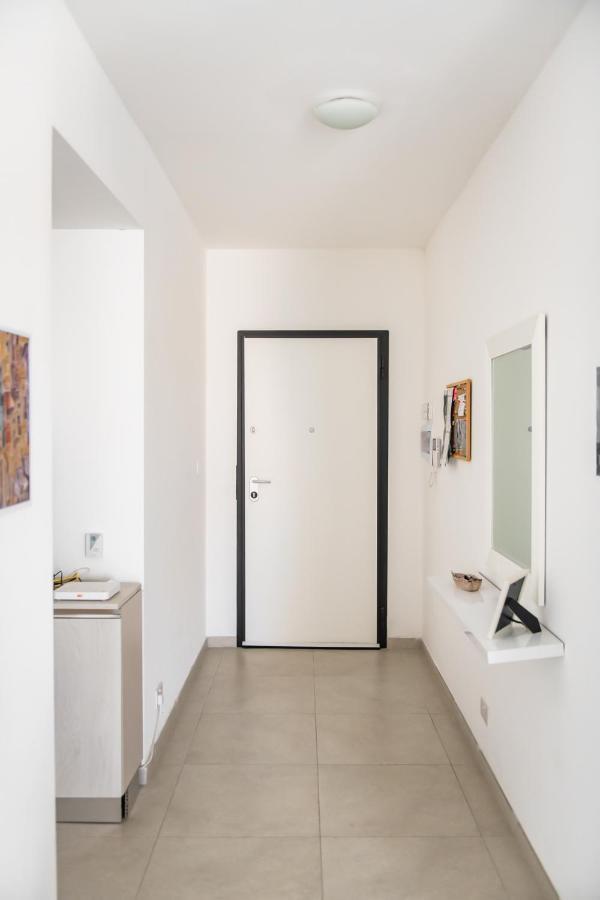Sliema, Villa Savoia Luxury Apartment For 5 Guests Gzira Extérieur photo