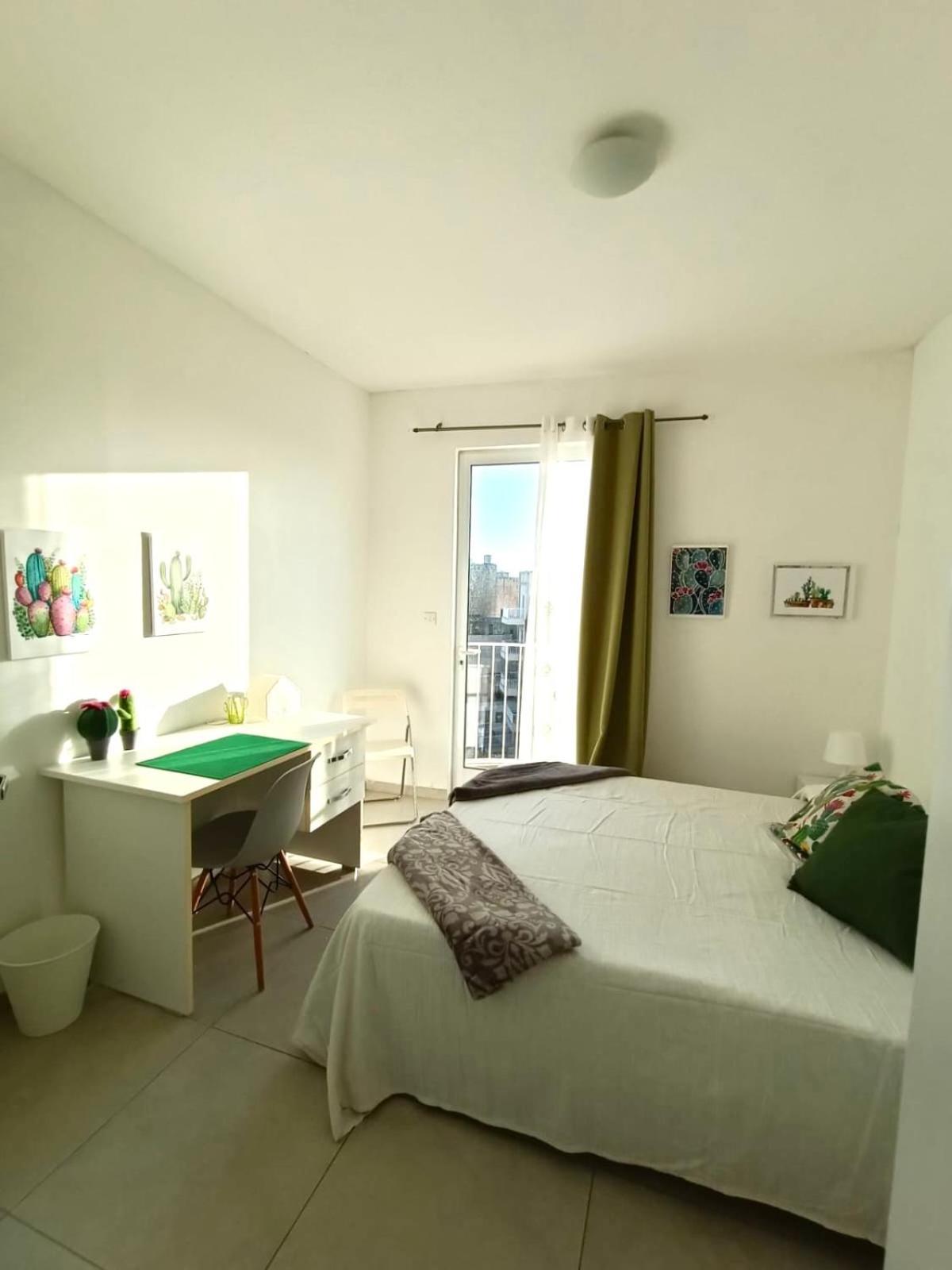 Sliema, Villa Savoia Luxury Apartment For 5 Guests Gzira Extérieur photo
